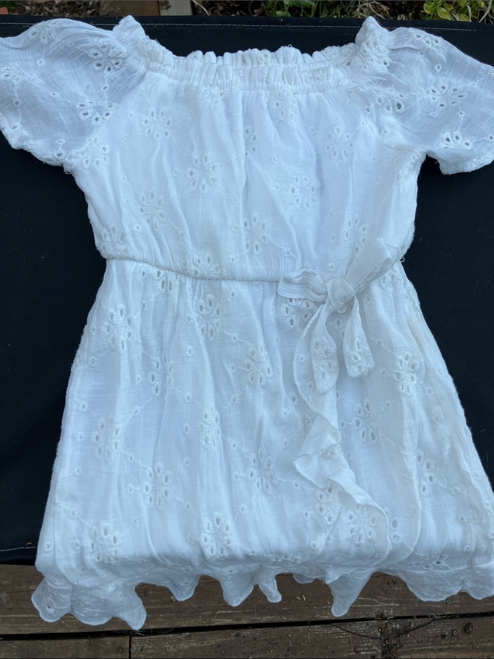 Heart and arrow off shoulder eyelet dress with bow 6X